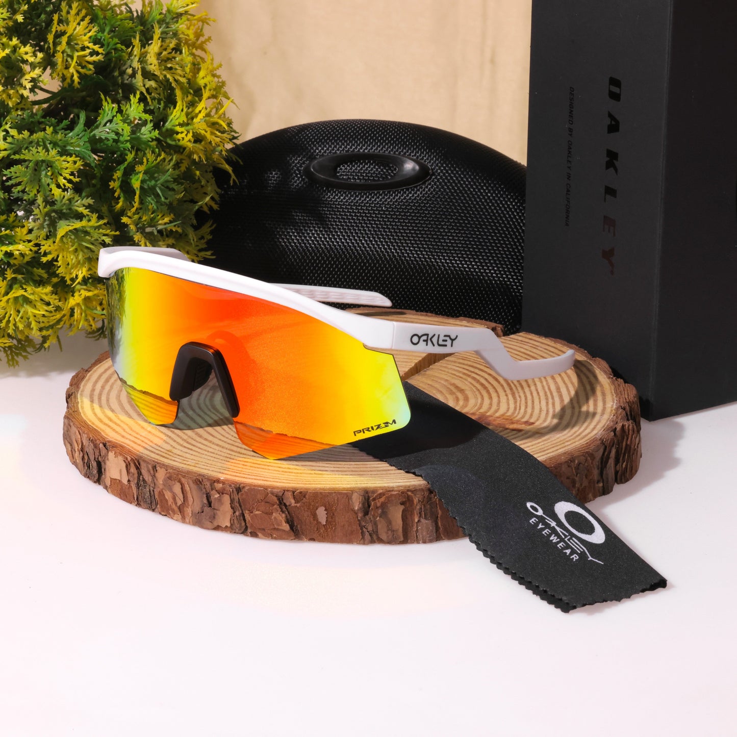Oakley Hydra sport Sunglasses (WHITE & ORANGE) 🕶️