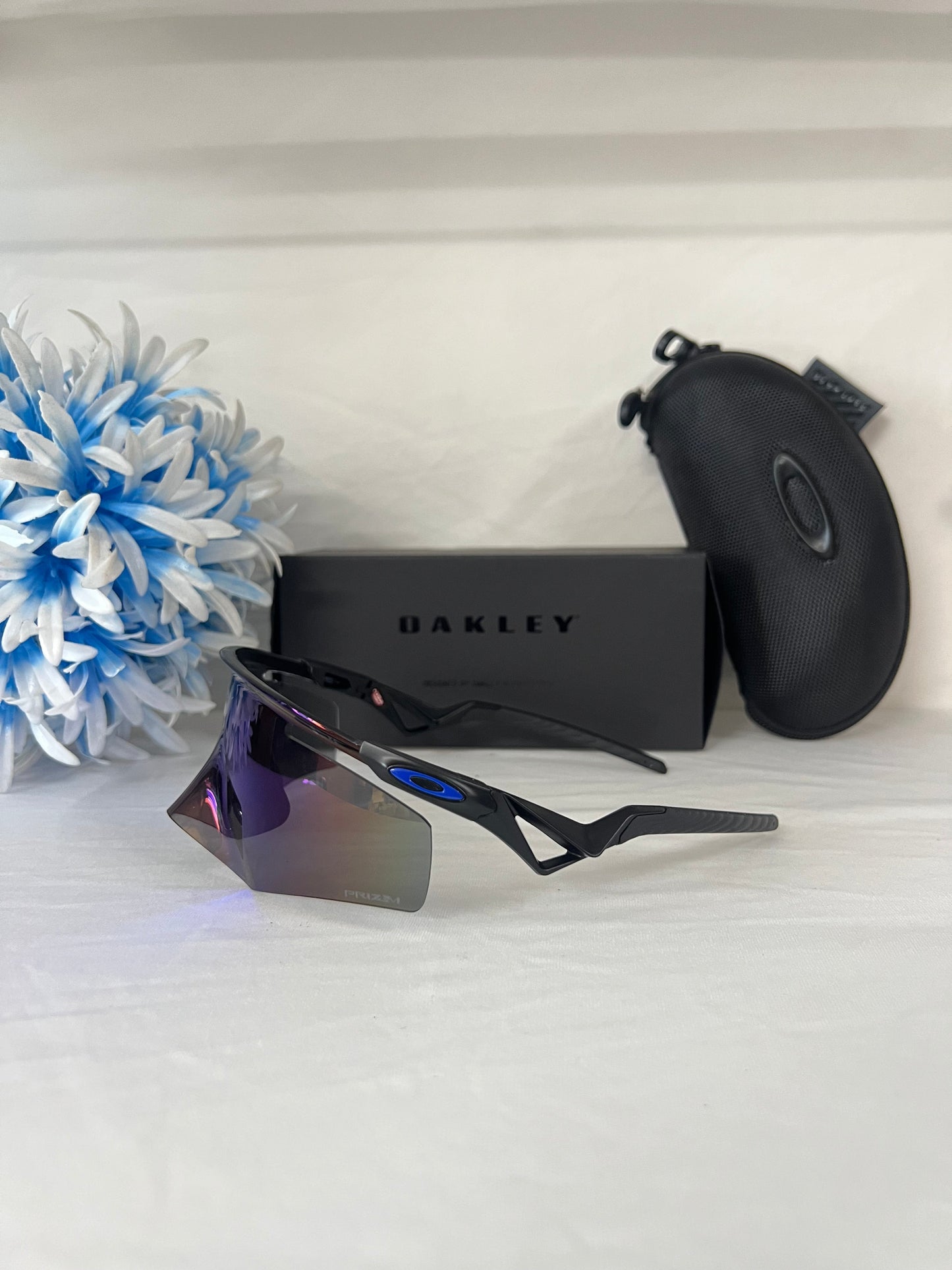 Oakley QNTM KATO Sport Sunglasses black blue