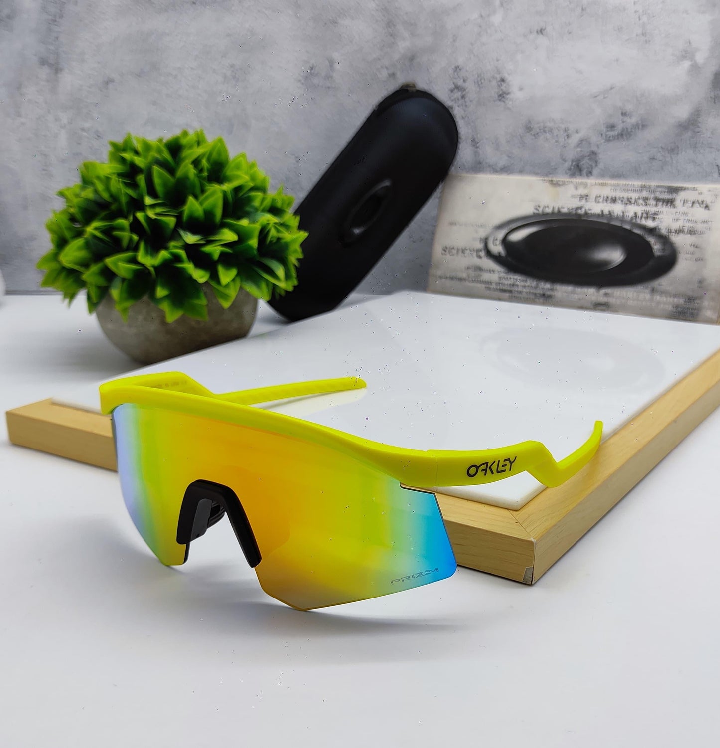 Oakley Hydra sport Sunglasses (Yello & Orange) 🕶️