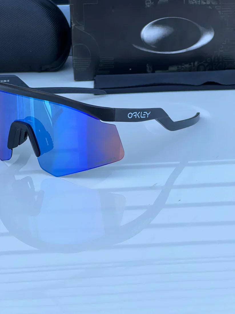 Oakley hydra UV protected Sport Sunglasses BLACK & BLUE
