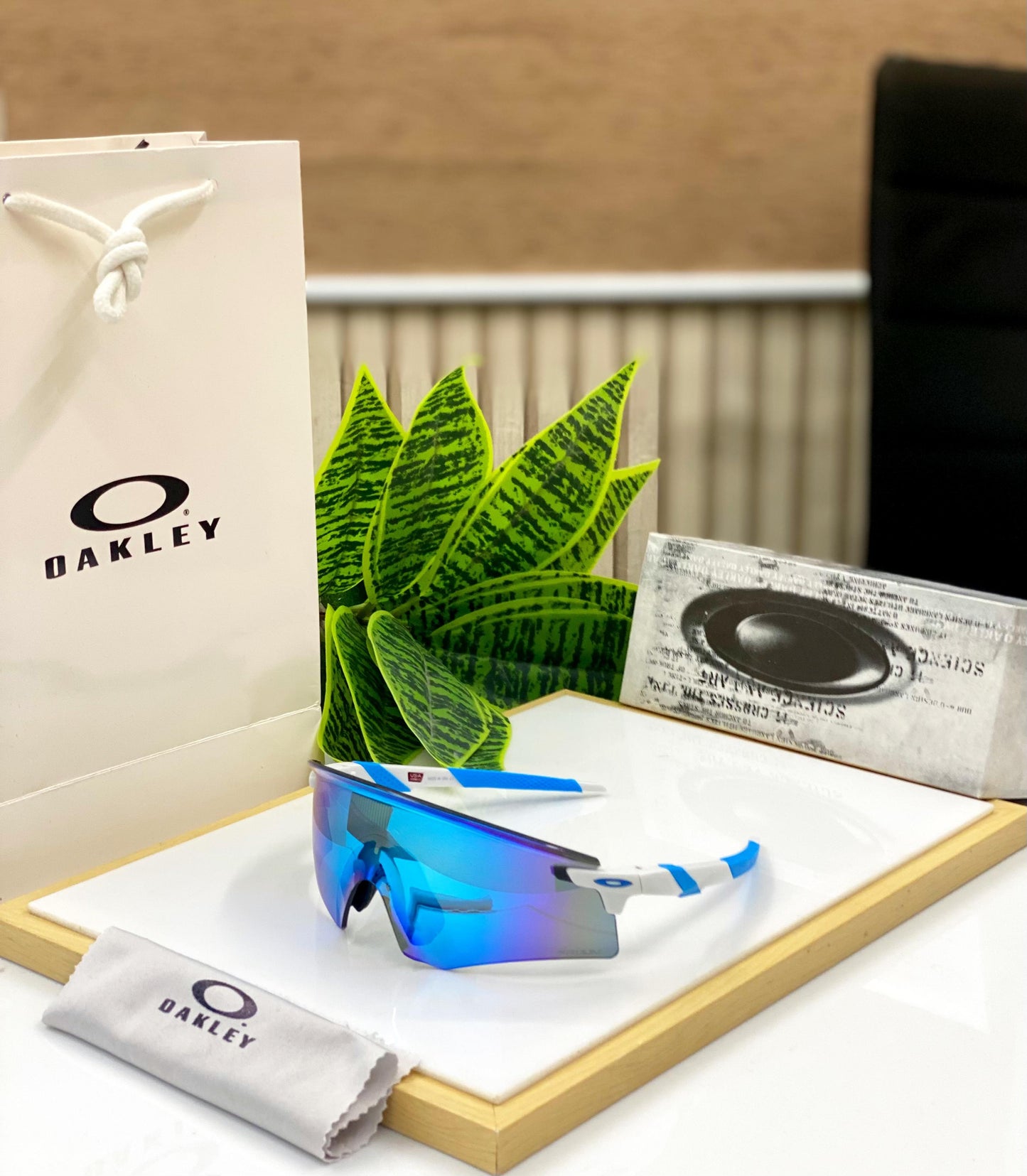 OAKLEY Encoder Sports Sunglasses (WHITE BLUE)