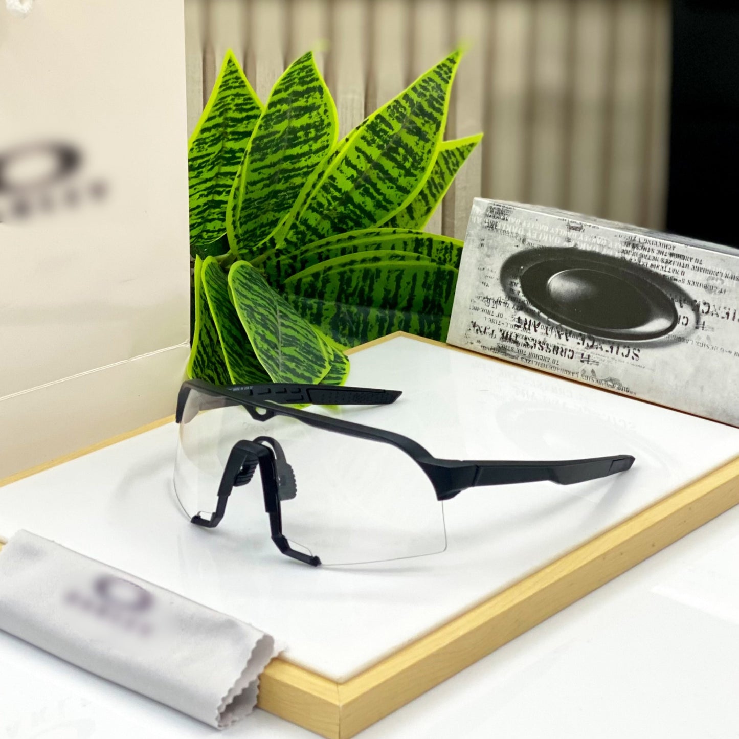 New Sports Fashion Sunglasses VINTAGE/BLACK TRANSPARENT