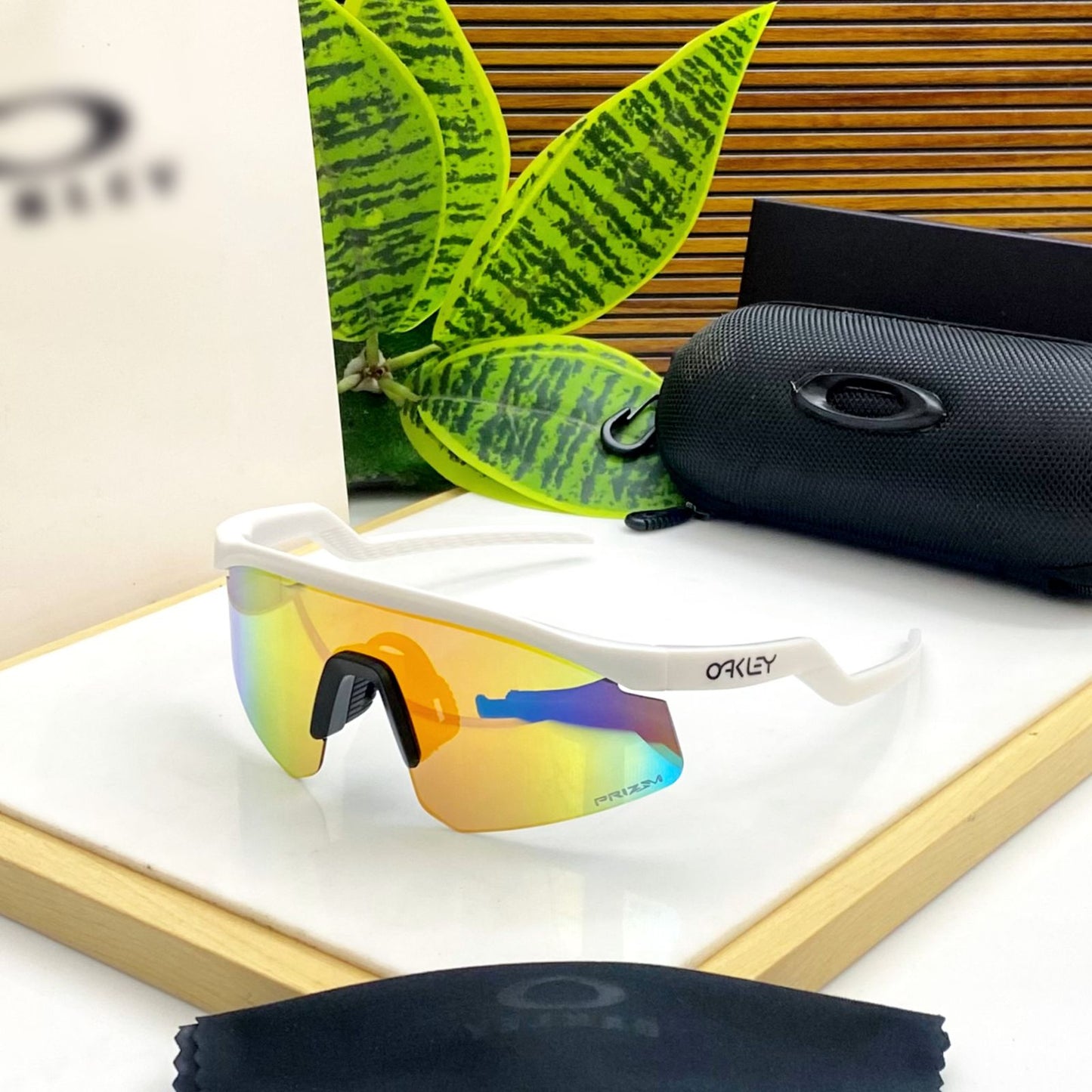 New Sports Fashion Sunglasses HYDE WHITE RED