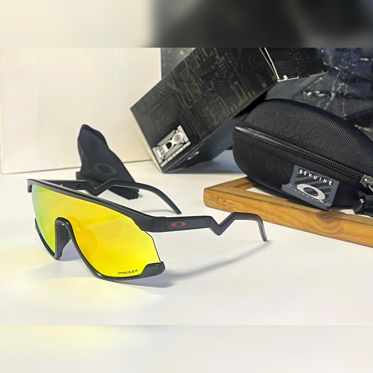 New Sports Fashion Sunglasses BXTR BLACK GOLD