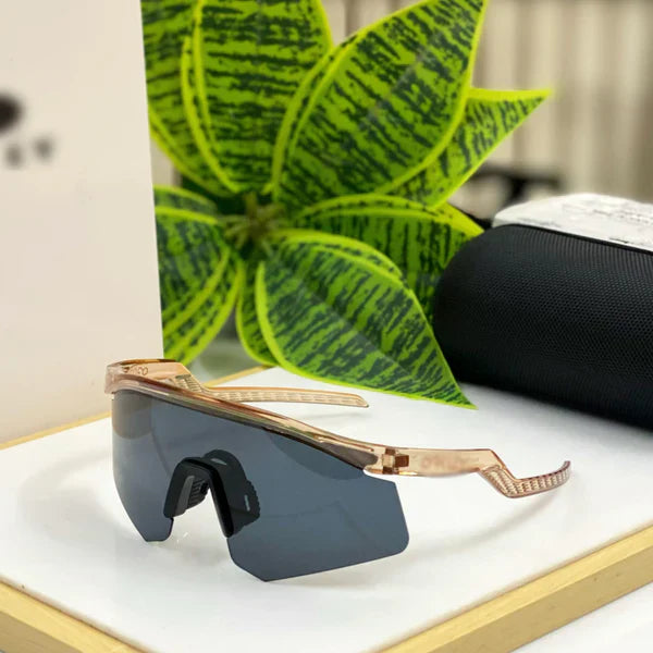 Oakley Hydra sport Sunglasses (light &black)