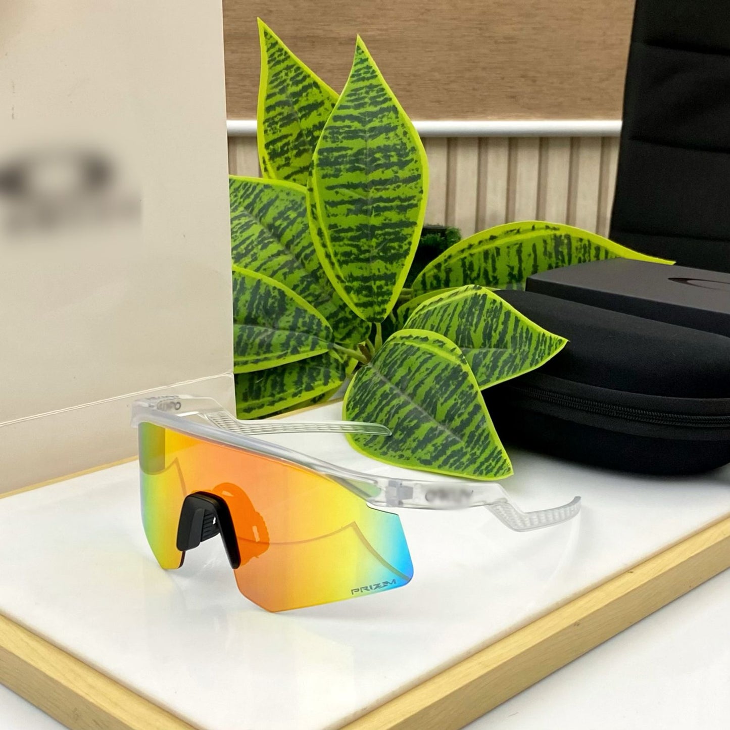 New Sports Fashion Sunglasses HYDE TRANSPARENT RED