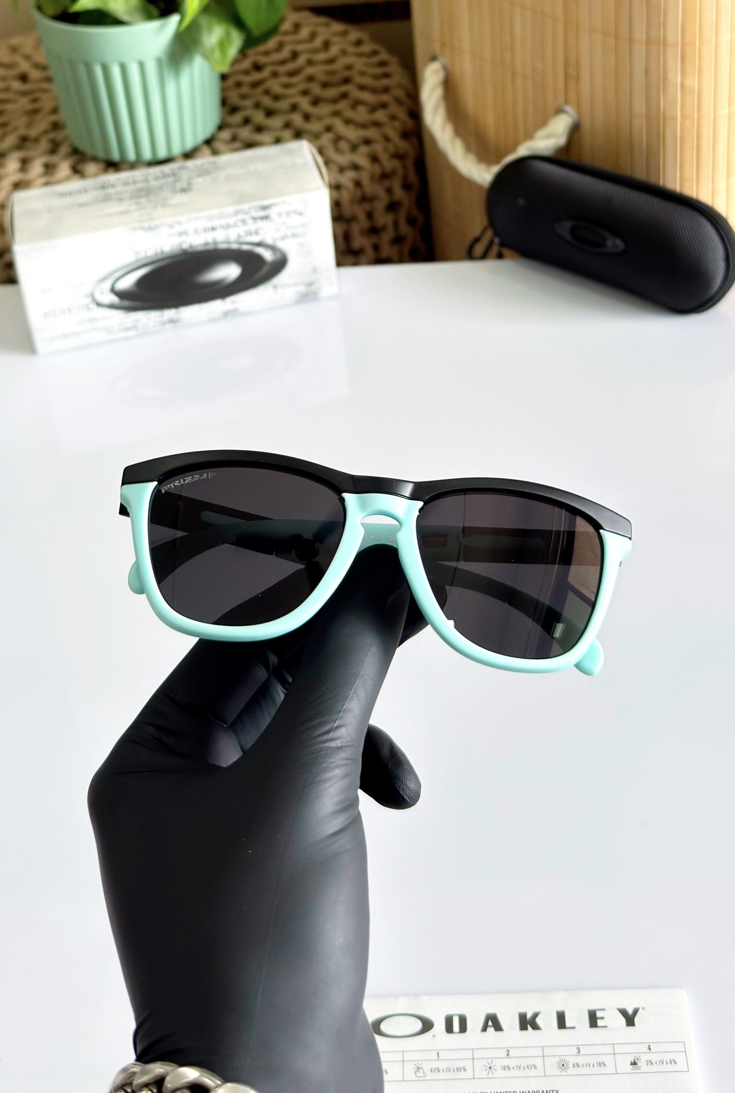 New Sports Fashion Sunglasses-FROG.S/ MINT-GREEN BLACK