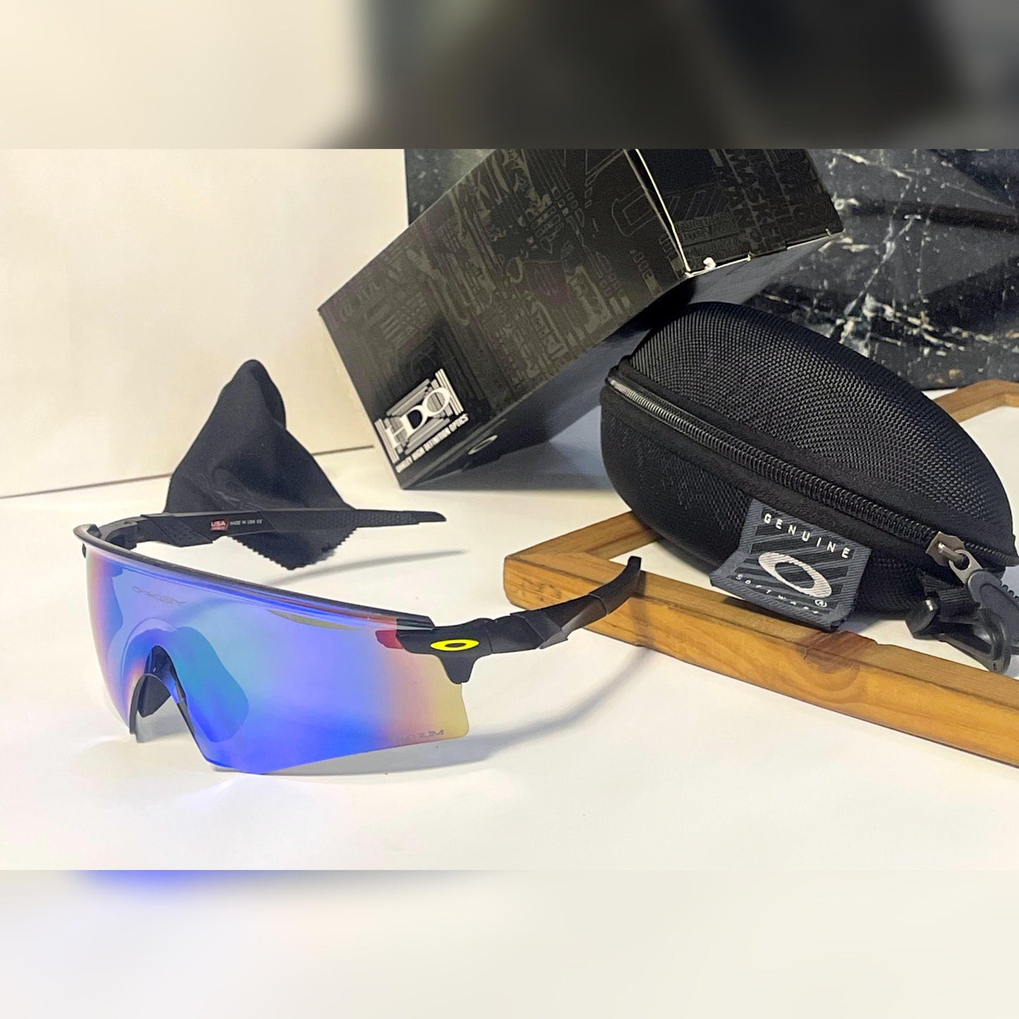 New Sports Fashion Sunglasses ENCO BLACK-GREEN/YELLOWN LOGO