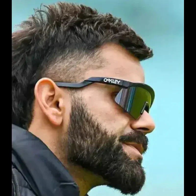 Oakley hydra UV protected Sport Sunglasses Silver Black Mirror Prizm