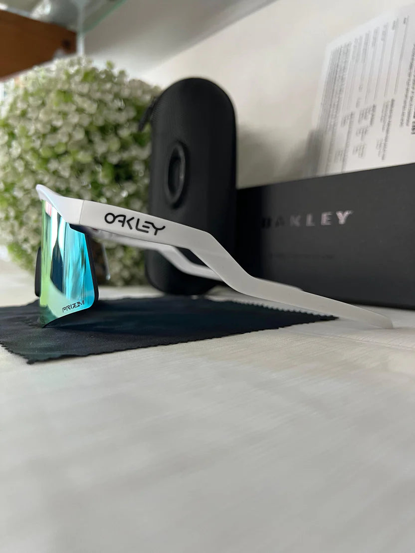 Oakley hydra UV protected Sport Sunglasses White Orange