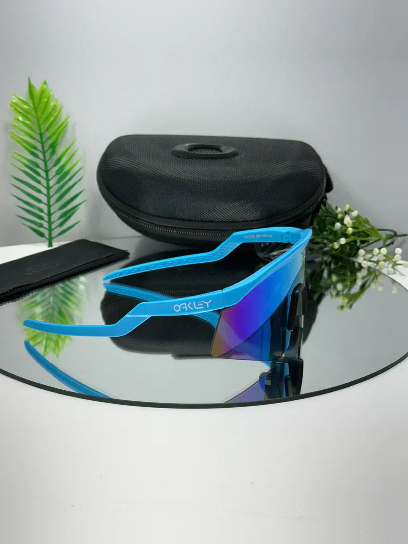 Oakley hydra UV protected Sport Sunglasses Blue Blue