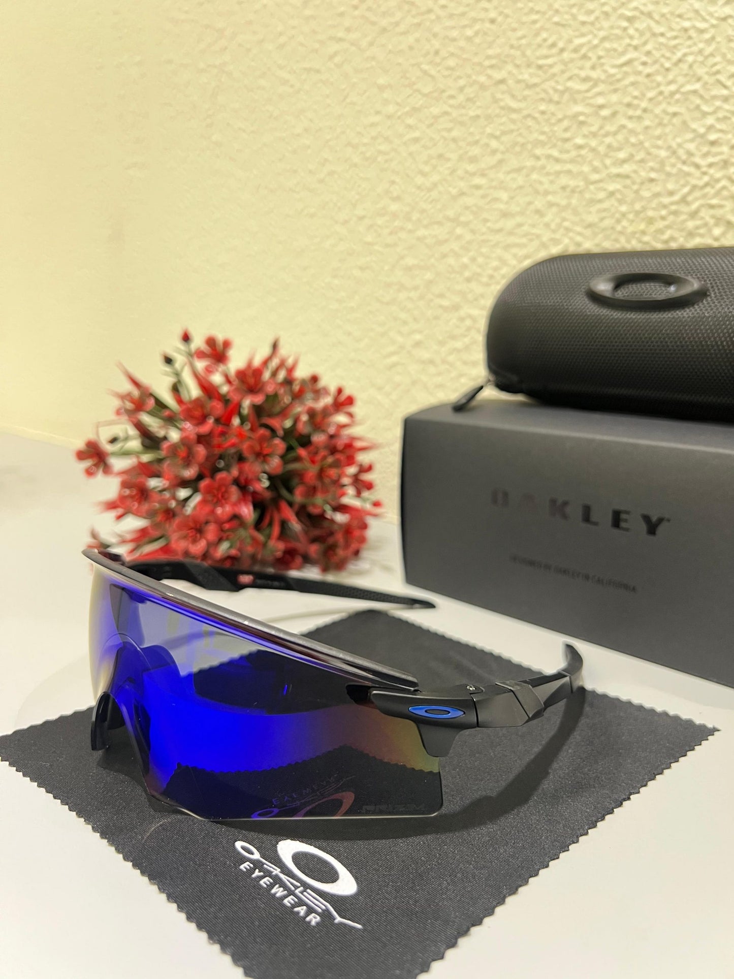 Oakley Encoder UV protected Sport Sunglasses BLACK BLUE