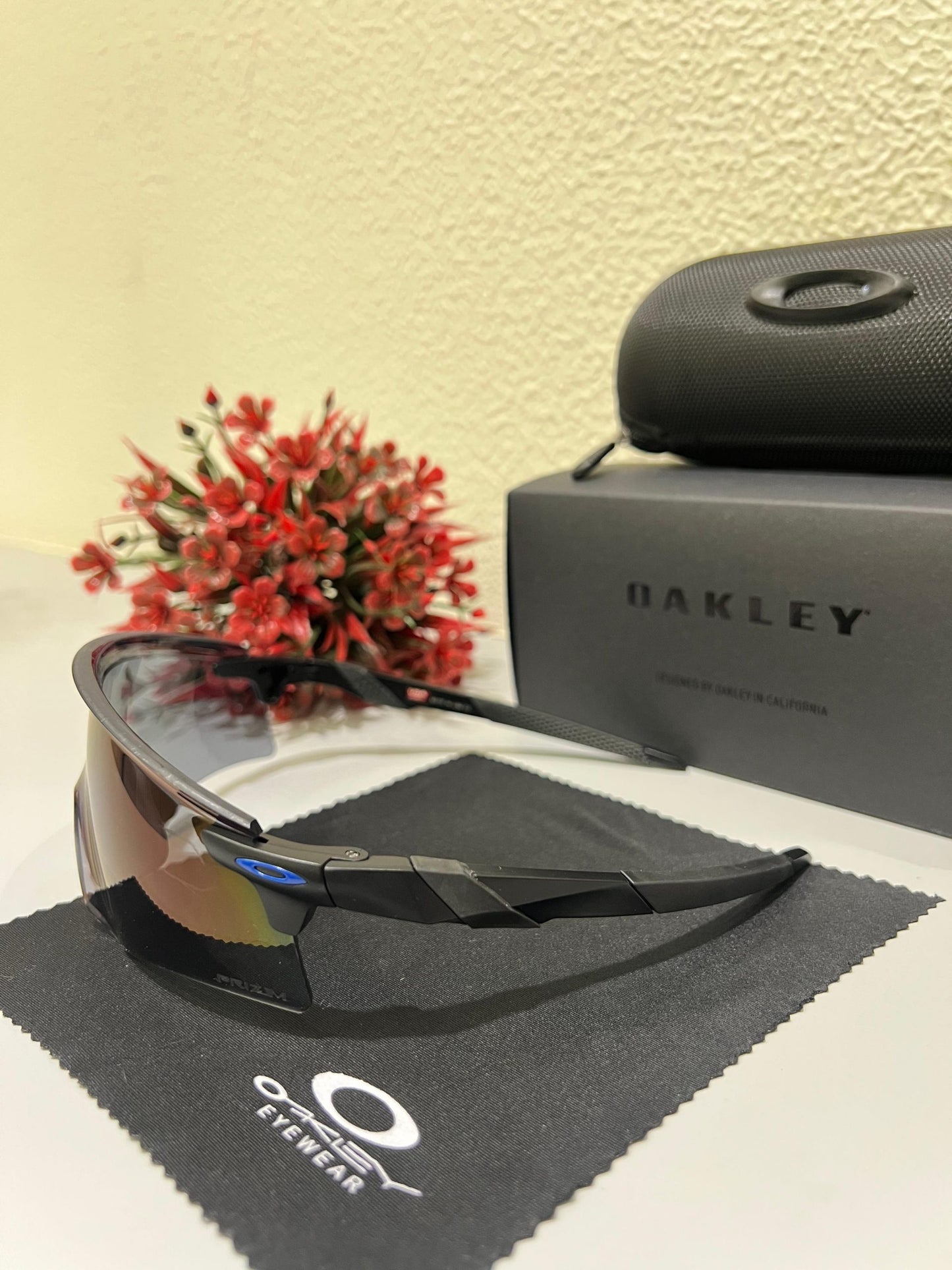 Oakley Encoder UV protected Sport Sunglasses BLACK BLUE