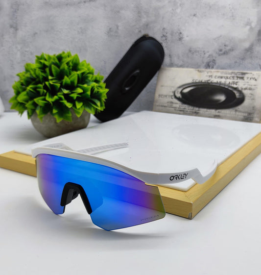 Oakley hydra UV protected Sport Sunglasses White Blue