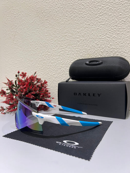 Oakley Encoder UV protected Sport Sunglasses Blue Prizm AND White