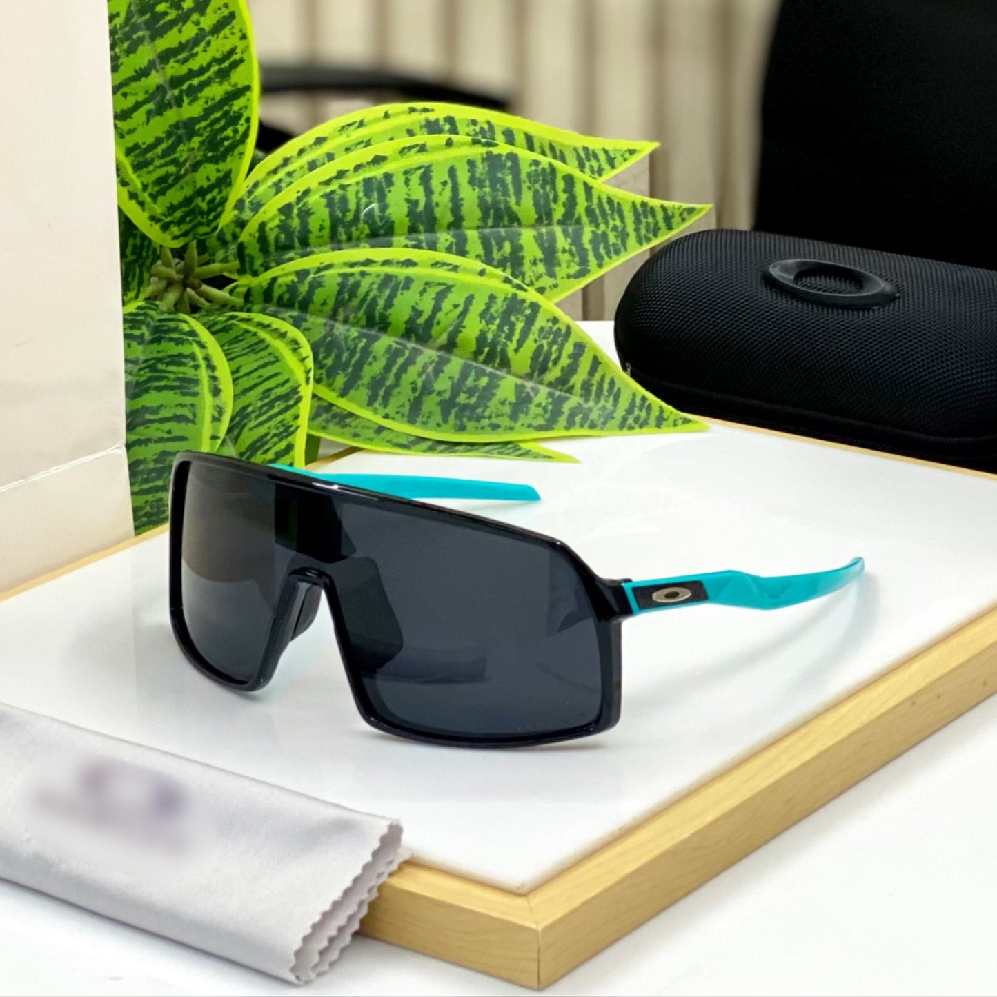 New Sports Fashion Sunglasses STR GREEN BLACK