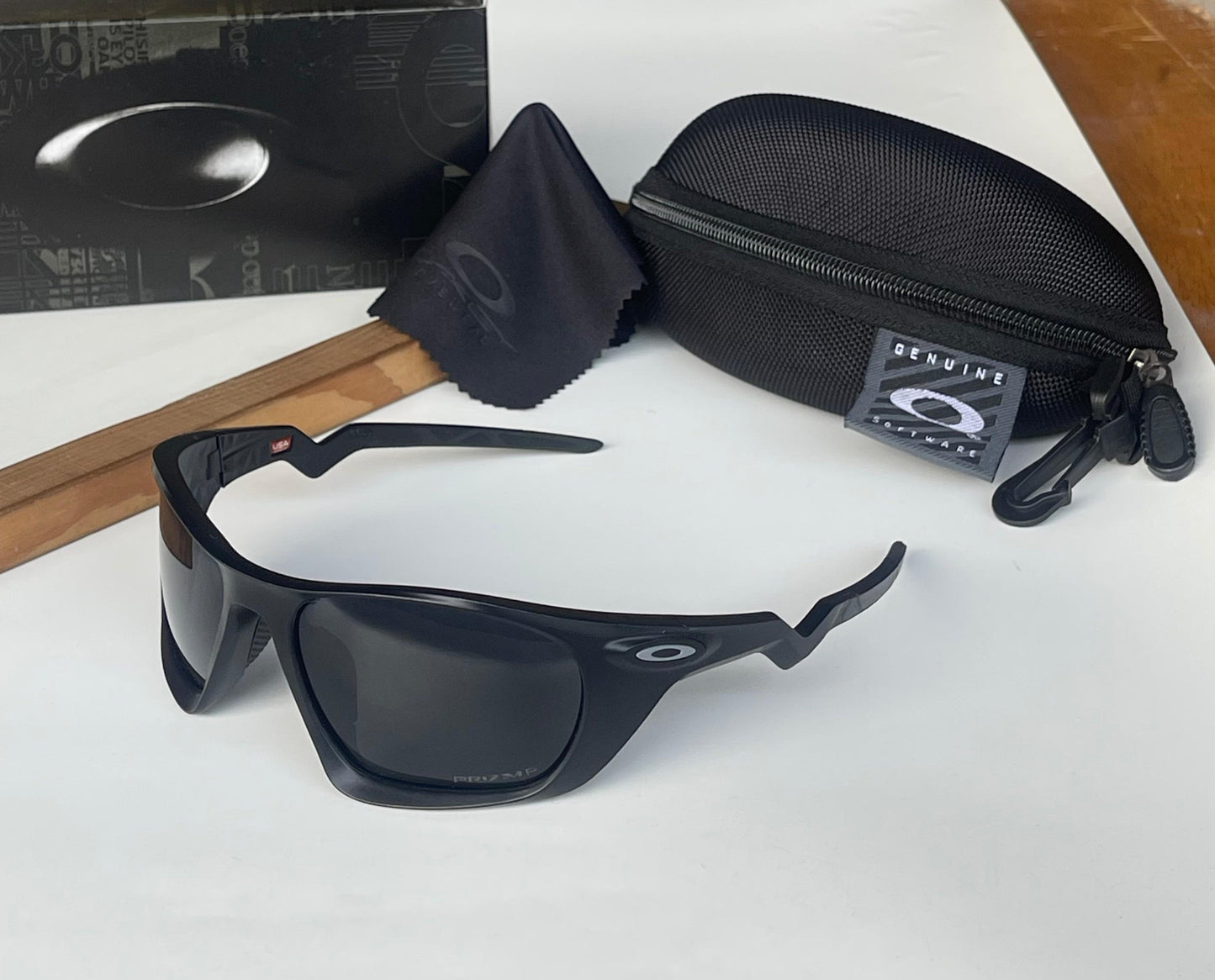 New Sports Fashion Sunglasses 9431 BLACK (POLARIZED)
