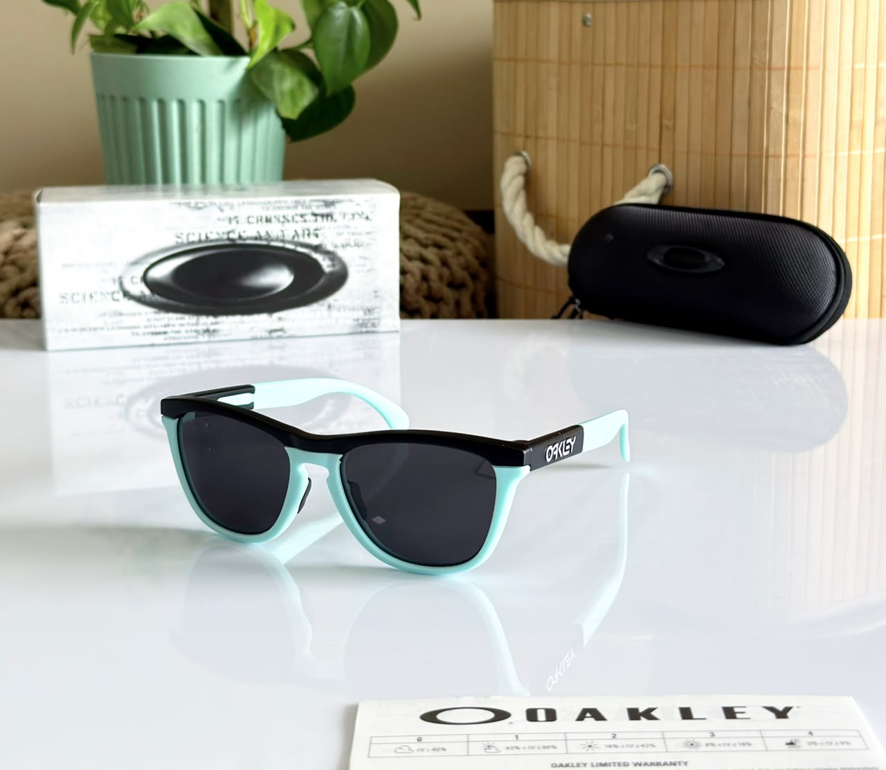 New Sports Fashion Sunglasses-FROG.S/ MINT-GREEN BLACK