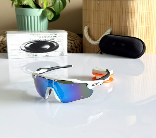 RDR EV WHITE BLACK-AQUA