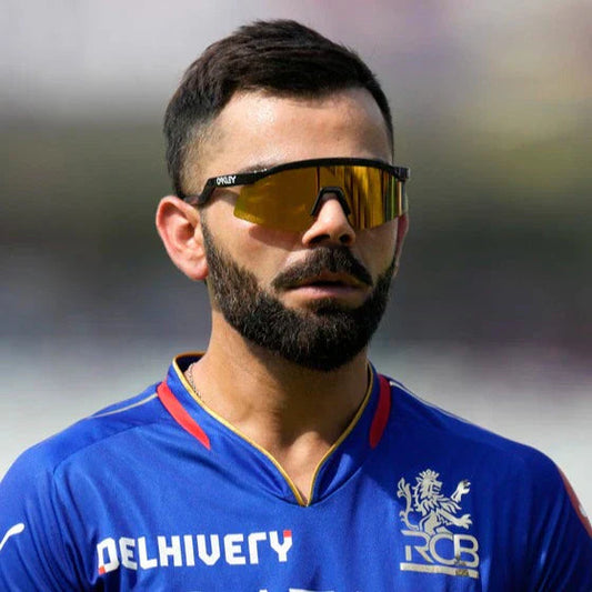 Oakley hydra UV protected Sport Sunglasses Black Golden